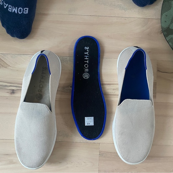 ROTHY’S | The Sneaker Slip On in Sand Beige - Picture 7 of 8